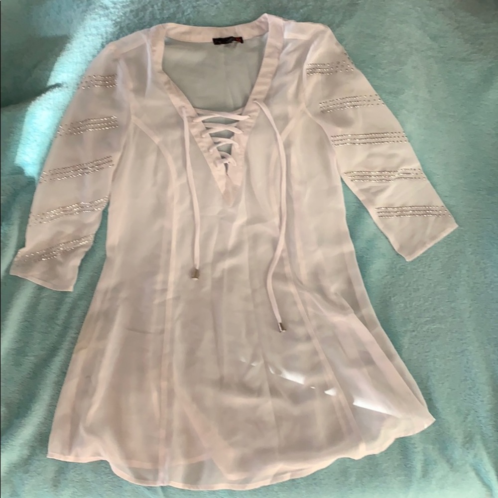 White Diamond Sleeved Coverup